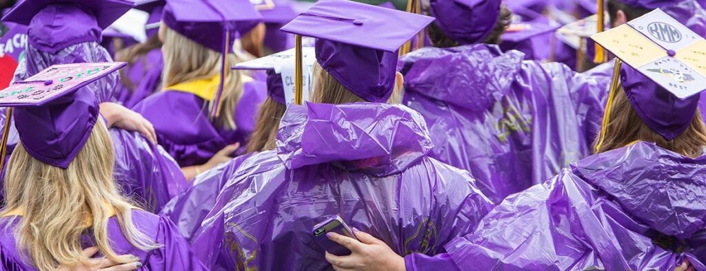 ECU -Commencement_2016_ch-0419